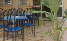 Hotel Holiday Garnì